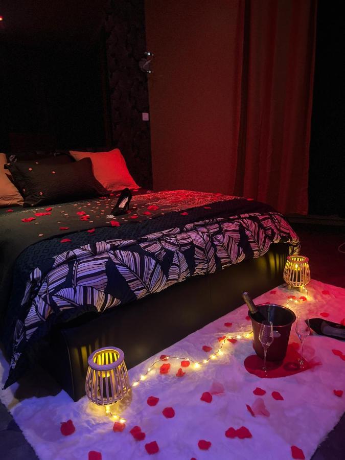 Homesparadise Loveroom Besançon Esterno foto